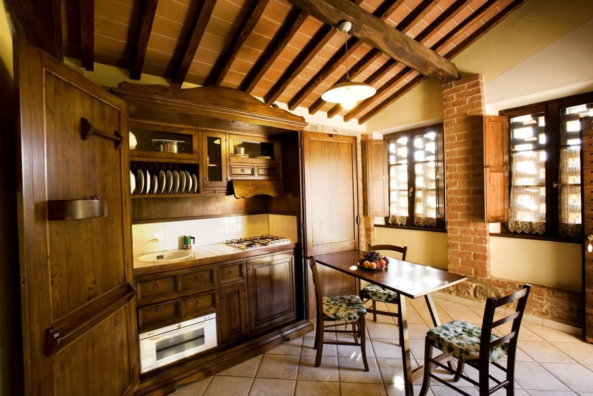 Agriturismo Belagaggio Montefollonico Eksteriør bilde