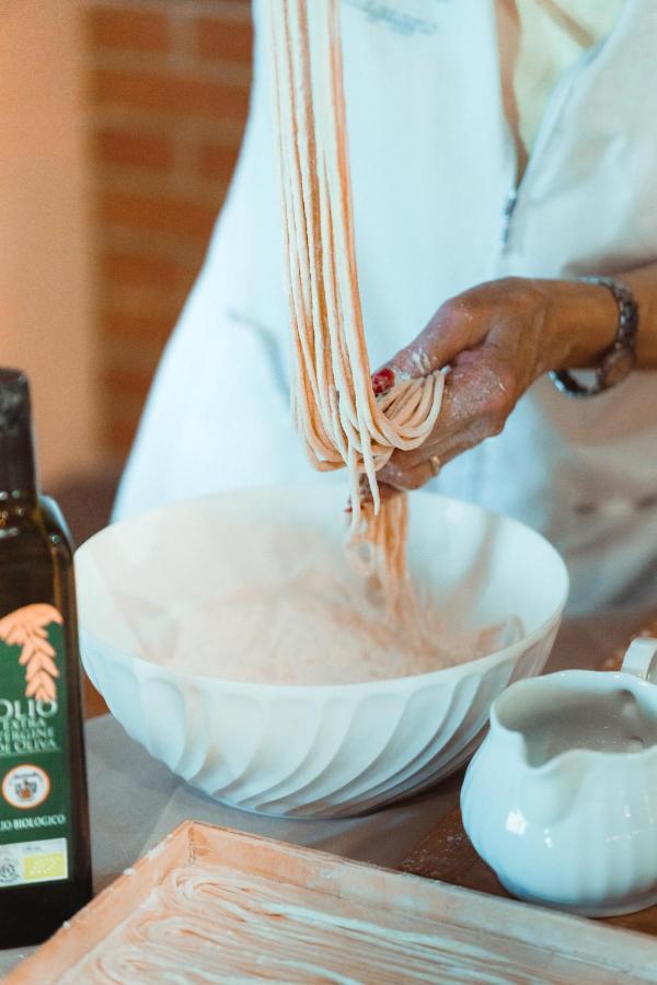 Agriturismo Belagaggio Montefollonico Eksteriør bilde